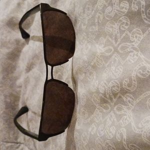 PRADA SUNGLASSES w/CASE